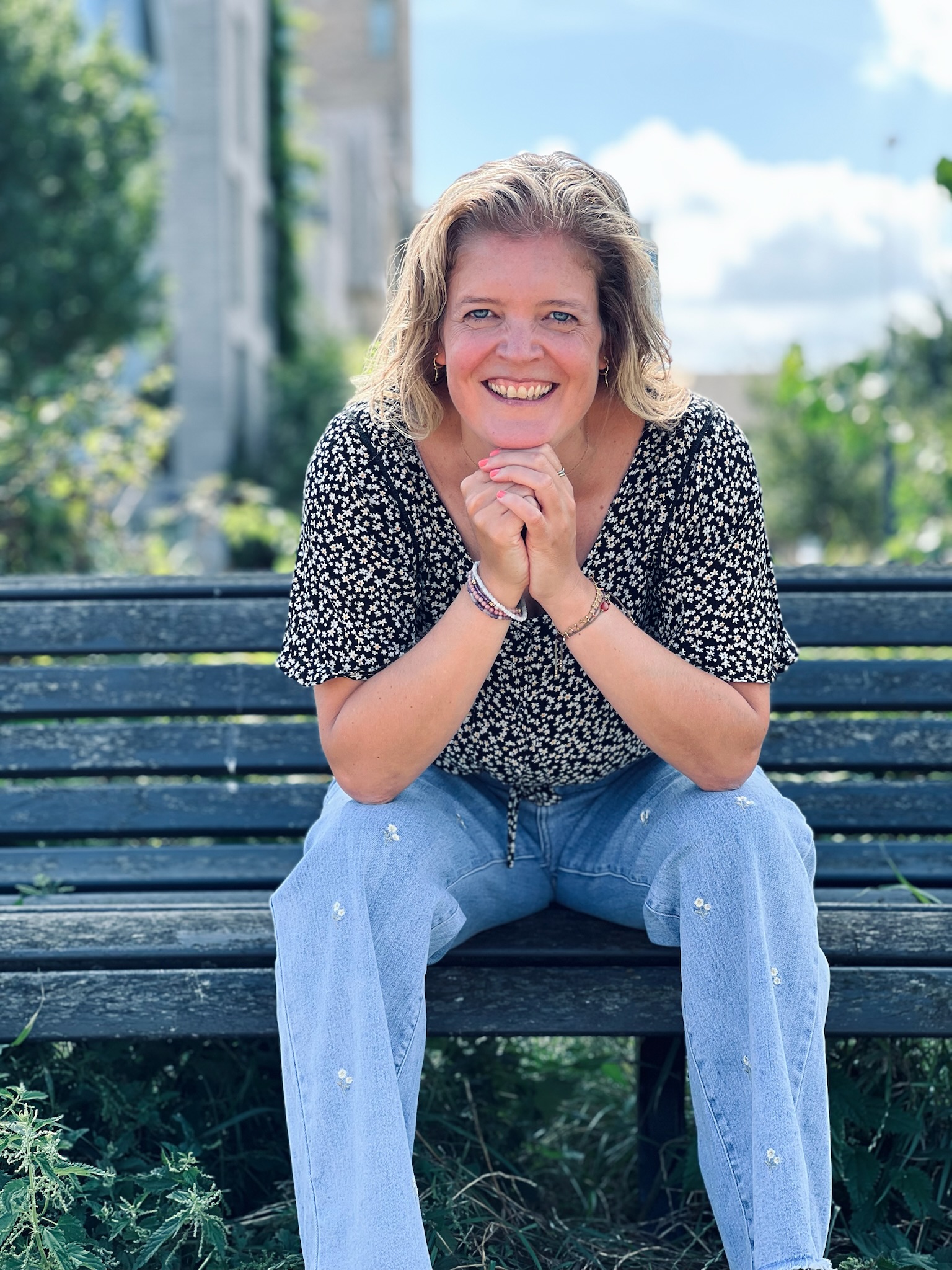 Jenny van Overveld - Yoga en meditatie docente